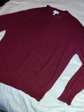 Jessica Simpson Women's Crewneck Sweater - Wine